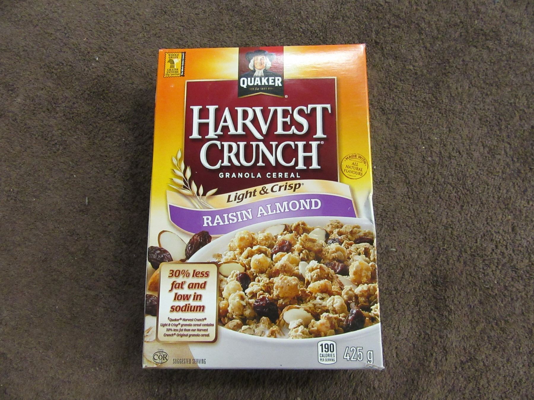 QUAKER HARVEST CRUNCH RAISIN & ALMOND (425 G) - PER BOX