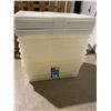 Image 2 : Stack or Rubbermaid containers