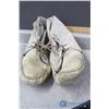 Image 6 : (4) Pairs of Mukluks