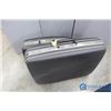 Image 1 : **(2) Samsonite Suitcases