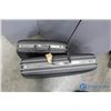 Image 2 : **(2) Samsonite Suitcases