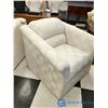 Image 2 : Very Clean White Fabric Armchair