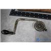 Image 2 : Vintage Victor 4 Gramophone - In Need of Repair