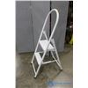 Image 1 : 2 Step-Stepper