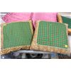 Image 2 : (5) Throw Accent Pillows