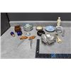 Image 1 : Assorted Decor