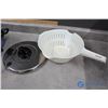 Image 2 : Assorted Kitchen Items