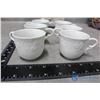 Image 3 : Les Vignes de France Tea Cup and Saucer set