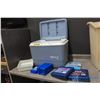 Image 1 : **Plastic Cooler (Gott Brand) w/ (7) Assorted Ice Packs