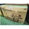 Image 1 : BROIL CHEF BC300E/BC300EN 4 BURNER 48,000 BTU STAINLESS STEEL / CAST ALUMINUM NATURAL GAS GRILL