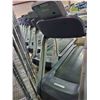 Image 2 : PRECOR FLEX DECK 120V 20AMP COMMERCIAL TREADMILL WITH HEADPHONE JACK