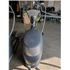 Image 2 : OCTANE FITNESS PRO 3700 COMMERCIAL ELLIPTICAL CROSS TRAINER WITH HEADPHONE JACK