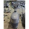 Image 2 : OCTANE FITNESS PRO 3700 COMMERCIAL ELLIPTICAL CROSS TRAINER WITH HEADPHONE JACK