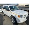 Image 2 : 2010 FORD ESCAPE HYBRID, 4DR SUV, WHITE, VIN # 1FMCU4K36AKC87281