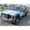 Image 1 : 2006 FORD F-450 XL SUPERDUTY, 2DR 4 WHEEL DRIVE DUMP, WHITE, VIN # 1FDXF47P06EC21967