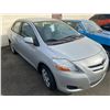 Image 2 : 2008 TOYOTA YARIS, 4DR SEDAN, GREY, VIN # JTDBT923981287775