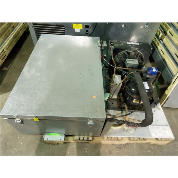 NORLAKE WALK IN COOLER/FREEZER WITH CONDENSERS MODEL: CPB075DC-A NORLAKE WALK IN COOLER/FREEZER WITH CONDENSERS MODEL: CPB075DC-A