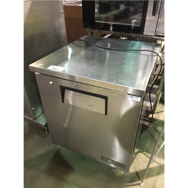 TRUE STAINLESS STEEL COMMERCIAL MOBILE SINGLE DOOR COOLER MODEL: TUC-27