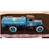 Image 5 : Royalite 31 Tanker Coin Bank
