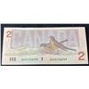 Image 2 : (1986) 100-Canadian Two Dollar Bank Notes - Gem UNC - Consecutive Notes from BUV0758900 to BUV075899