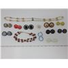 Image 1 : Lot of earrings and assorted jewellery