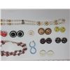 Image 5 : Lot of earrings and assorted jewellery