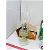 Image 4 : swallow kerosene lamp & 2 x hurricane lamps