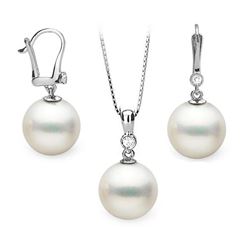 White South Sea Pearl and Diamond Bezel Pendant and Dangle Earring Set