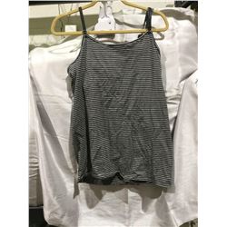 Motherhood Maternity Nursing Top (M)