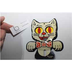 NOS MITTAN LICENSE PLATE TOPPER / MOVING EYES