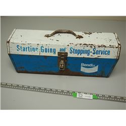 VINTAGE BENDIX METAL TOOL BOX