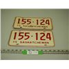 Image 1 : PAIR OF 1975 SASK LICENSE PLATES