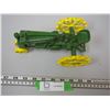 Image 2 : JOHN DEERE 50TH ANNIVERSARY  1937-1987 SERIES IV ERTC TRACTOR (8IN LONG)