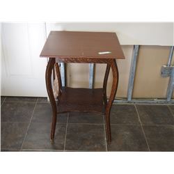 WOODEN TABLE (22 X 22 X 30 IN HIGH)