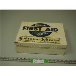 JOHNSON & JOHNSON METAL FIRST AID KIT BOX (EMPTY)