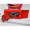 Image 5 : KIDS MINI SEWING MACHINE (SEWETTE) BATTERY POWERED WITH CASE