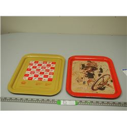 (2) SERVING TRAYS (1 COCA COLA 1976)