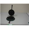 Image 3 : STOVE TOP CAST IRON WAFFLE IRON (TAYLOR FORBES)