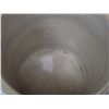 Image 4 : 5 GAL IMPERIAL MEDALTA CROCK WITH HANDLES ( GOOD CONDITION)