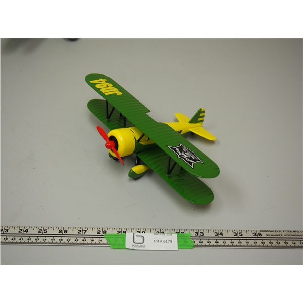 LIBERTY CLASSICS JOHN DEERE VEGA PLANE METAL TOY LIMITED EDITION (7 1/2 LONG X 11 WIDE)