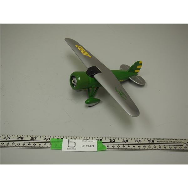 LIBERTY CLASSIC JOHN DEERE VEGA PLANE METAL TOY LIMITED EDITION (7 1/2 LONG X 10 3/4)