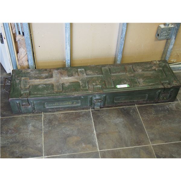 1943 MILITARY ANTI TANK MINE METAL BOX