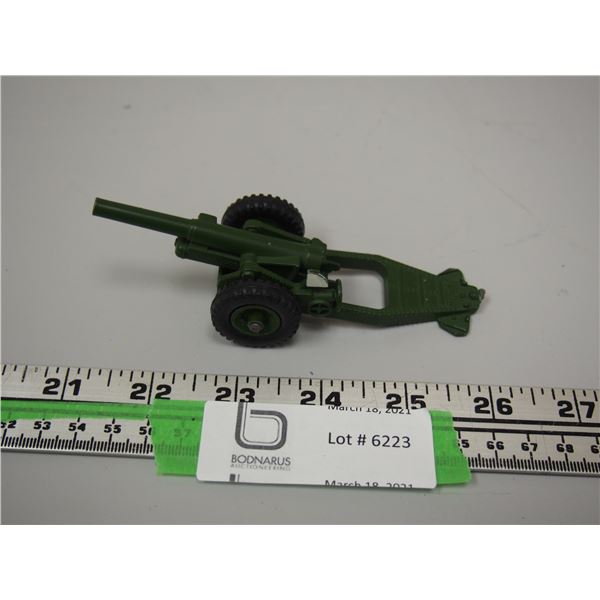 DINKY TOY ARMY CANNON (TOTAL LENGTH 5 IN LONG)