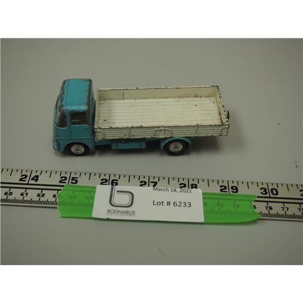 CORGI TRUCK HAULER F.R.F MODEL 44 G (4 1/2 LONG)
