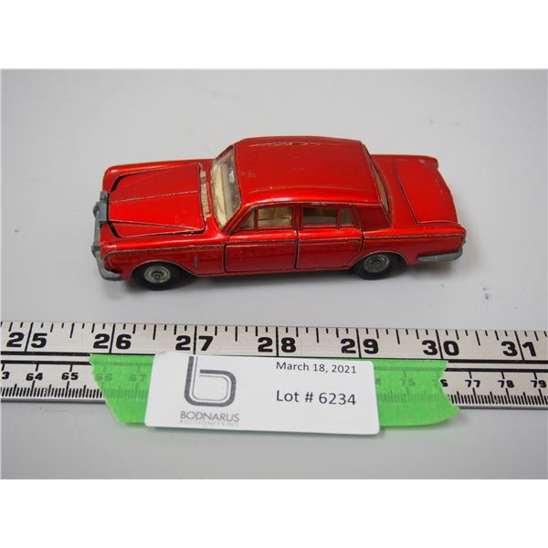 DINKY TOYS ROLLS ROYCE (4 3/4 IN LONG)
