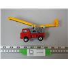 Image 4 : CORGI TOYS JEEP FC 150 (TOTAL LENGTH 7 3/4 IN LONG) (WORKING CONVEYOR)