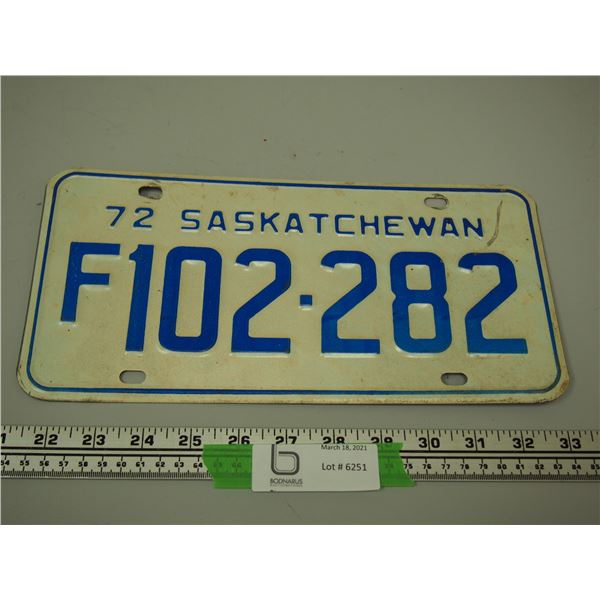 (1) 1972 SASK LICENSE PLATE
