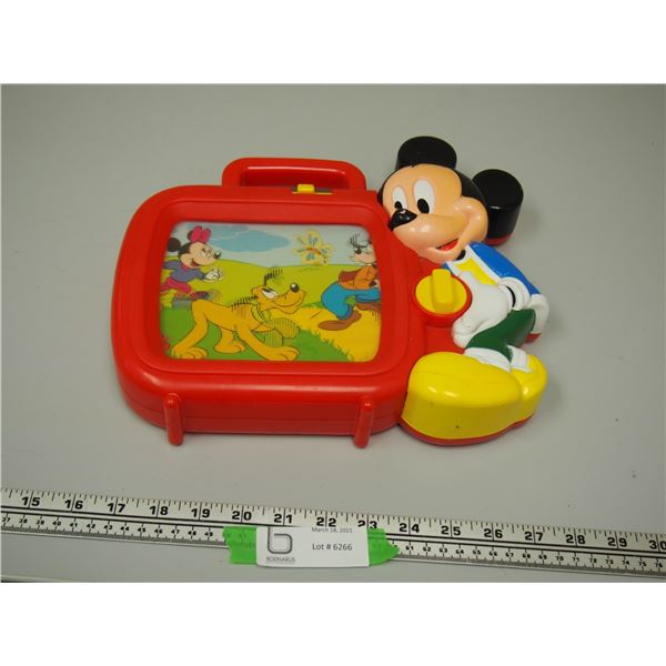 DISNEY AREO TOY (WORKING)