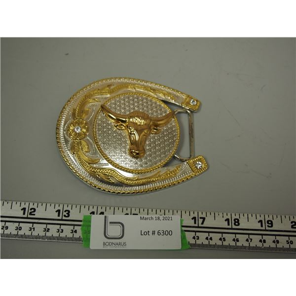 LARGE COWBOY BELT BUCKLE