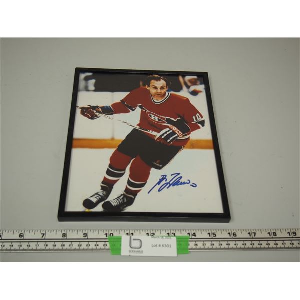 FRAMED HOCKEY PICTURES